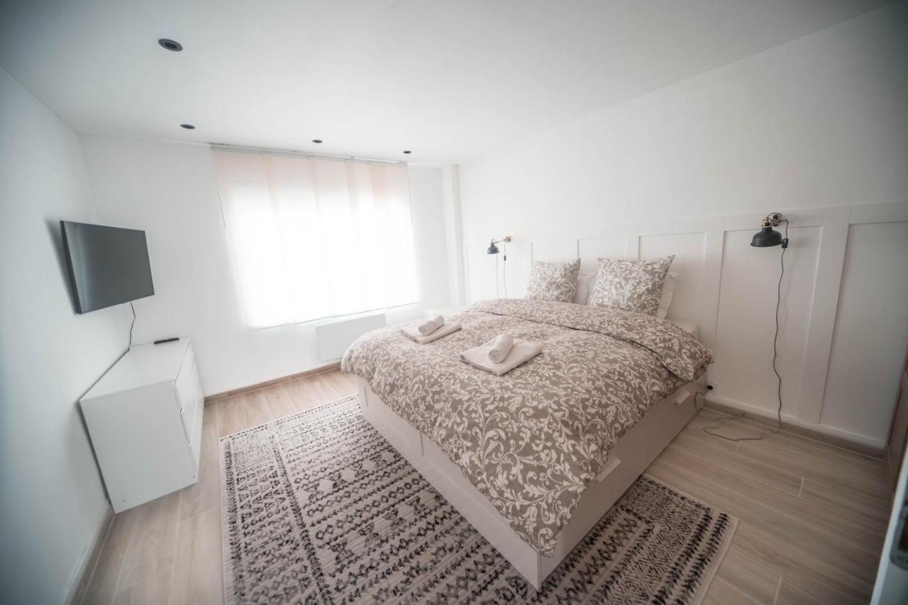 Appartement Avec Jardin Prive - Pacy Sur Eure Luaran gambar